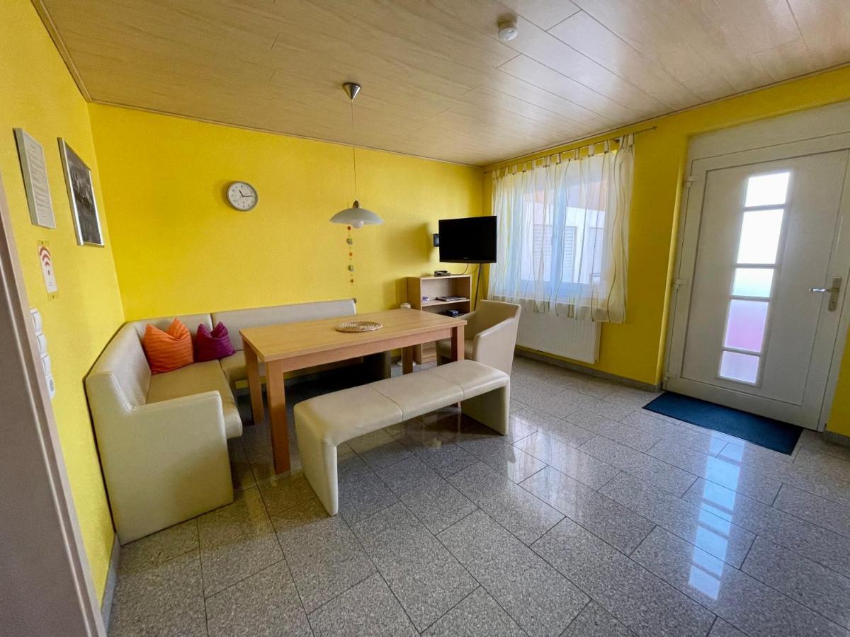 רוסט Gaestehaus Durst מראה חיצוני תמונה