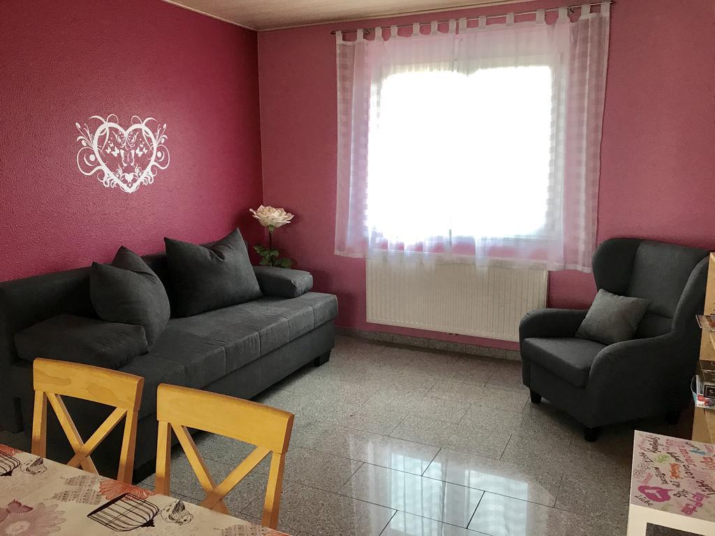 רוסט Gaestehaus Durst מראה חיצוני תמונה